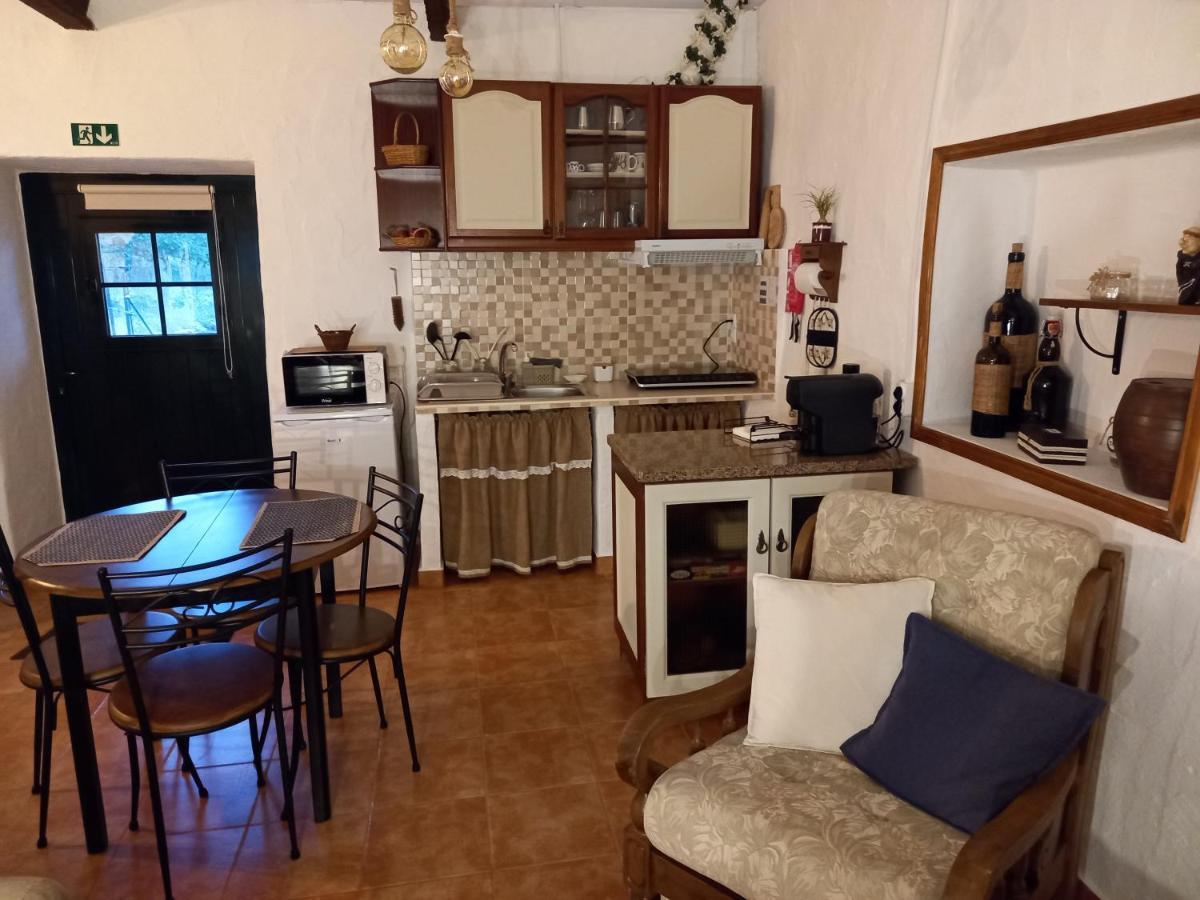 Casinha Da Lareira - Quintinha Dos Cavalos- Arruda Dos Vinhos Exterior photo
